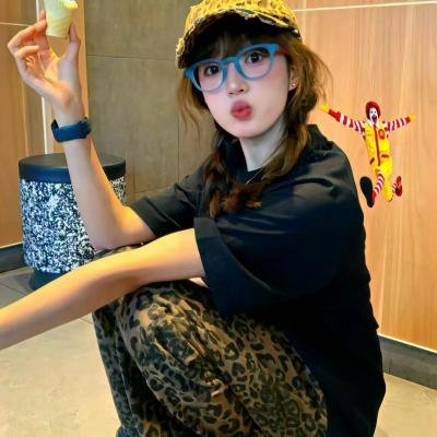 宠妃换养了我的皇子